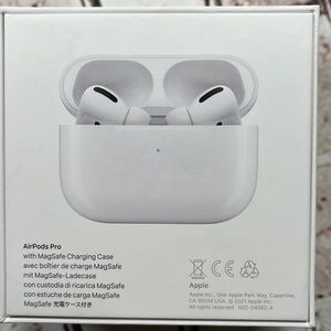 Apple AirPods Pro 1st generation